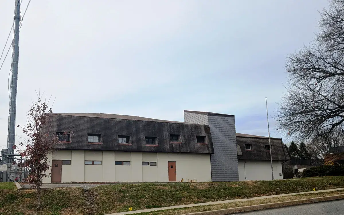 Aston, PA